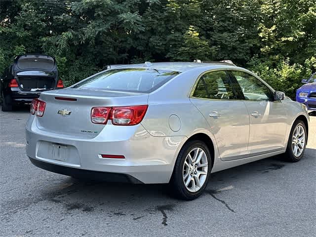 Thumbnail: 2013 Chevrolet Malibu - 20