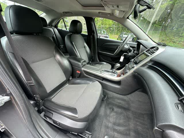 Thumbnail: 2013 Chevrolet Malibu - 19