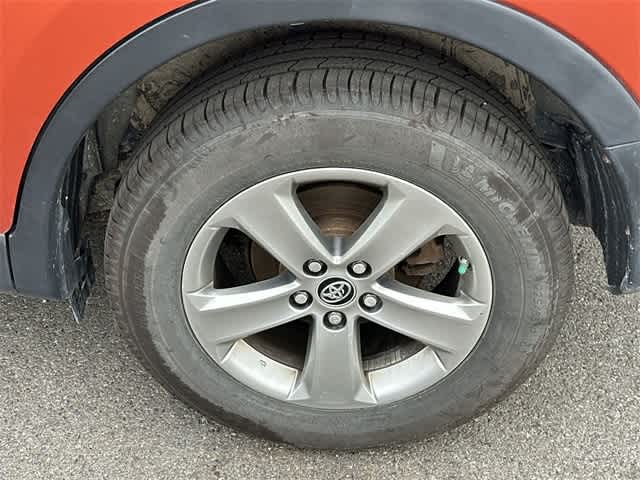 Thumbnail: 2015 Toyota RAV4 - 5