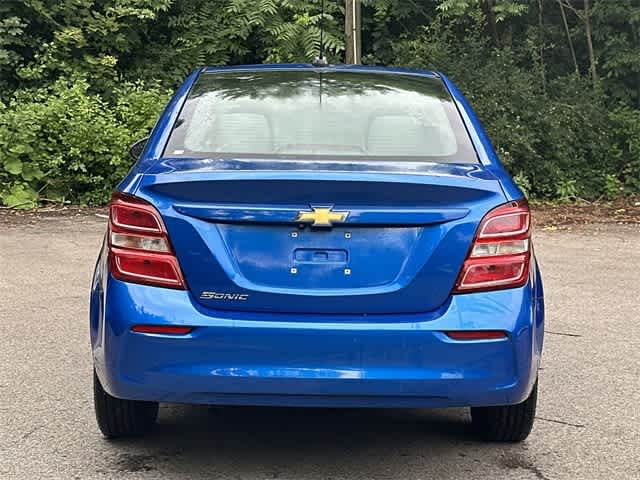 Thumbnail: 2017 Chevrolet Sonic - 4