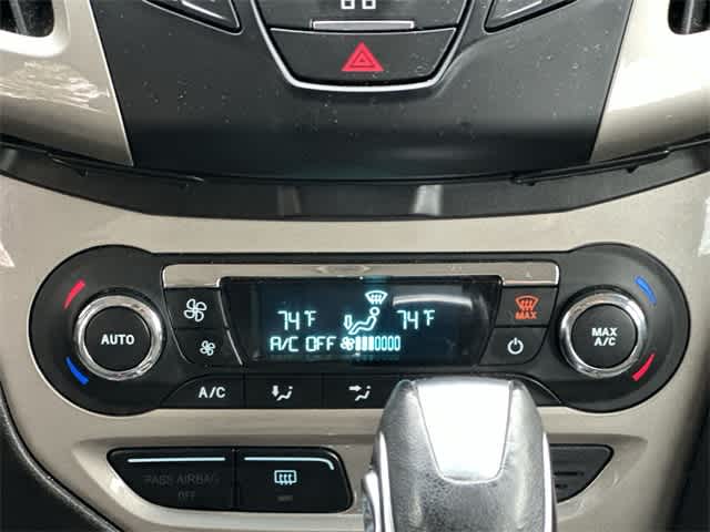 Thumbnail: 2012 Ford Focus - 10