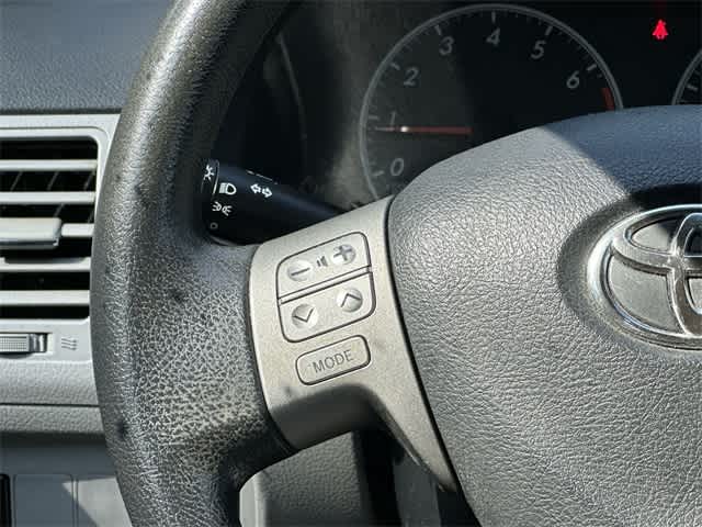 Thumbnail: 2011 Toyota Corolla - 8