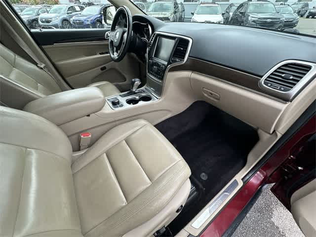 Thumbnail: 2017 Jeep Grand Cherokee - 24