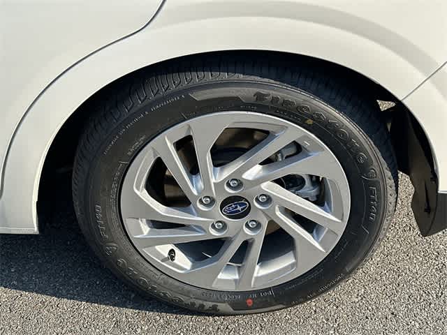 2025 Subaru Impreza Base 5