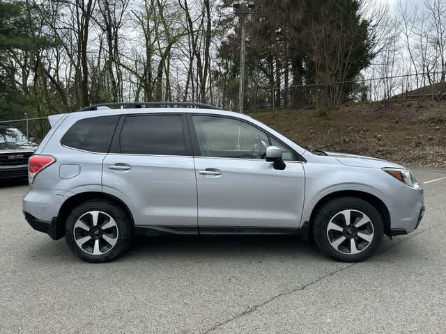 Thumbnail: 2017 Subaru Forester - 3