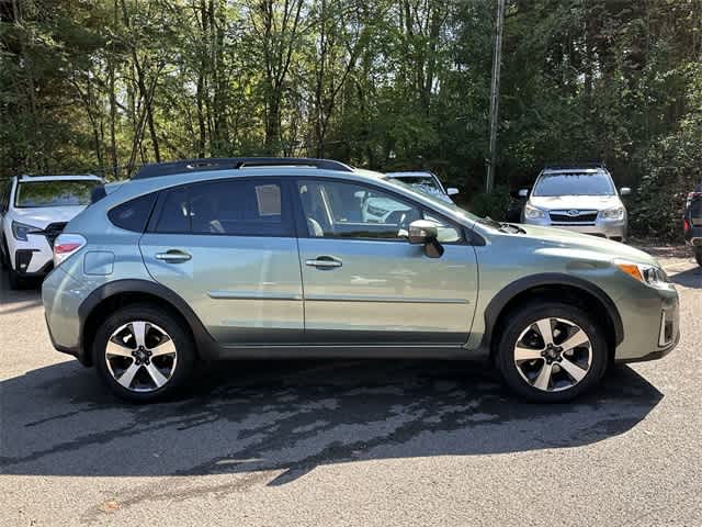 2016 Subaru Crosstrek Hybrid Touring photo 3