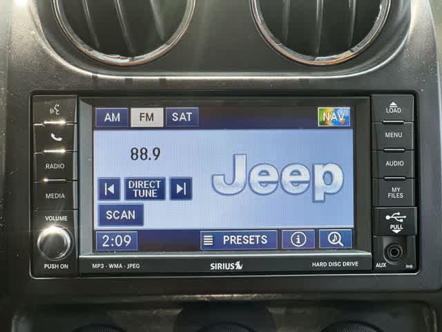 Thumbnail: 2011 Jeep Compass - 10