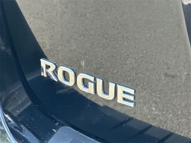 Thumbnail: 2012 Nissan Rogue - 27