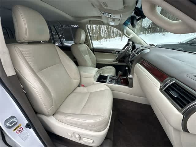 Thumbnail: 2013 Lexus GX - 22