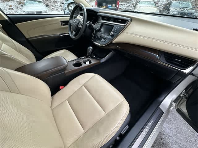 Thumbnail: 2014 Toyota Avalon - 19