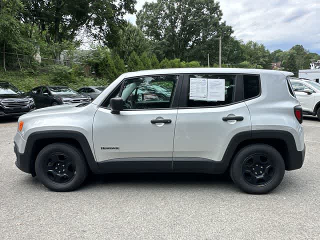 Thumbnail: 2016 Jeep Renegade - 2