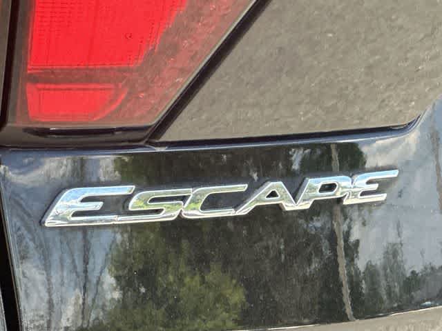 Thumbnail: 2019 Ford Escape - 20