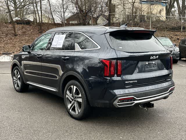 Thumbnail: 2023 Kia Sorento - 23