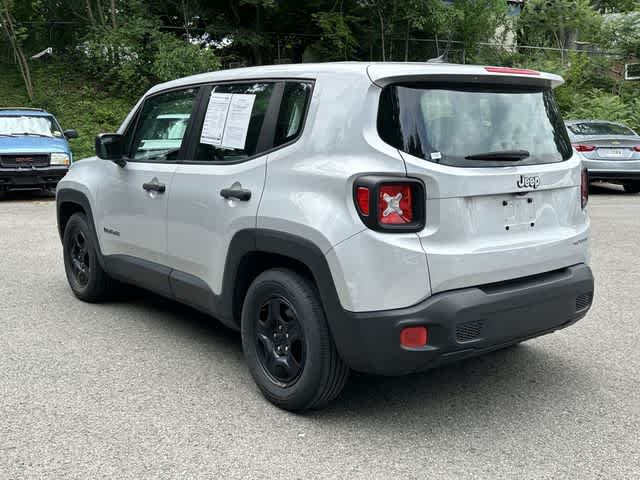 Thumbnail: 2016 Jeep Renegade - 20