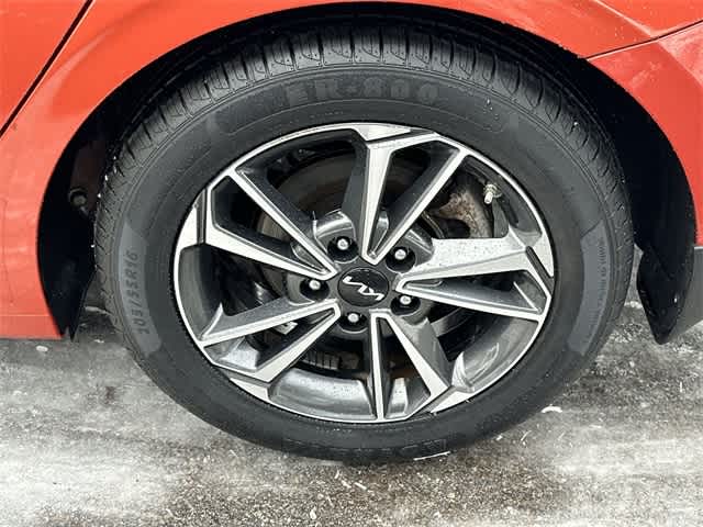 Thumbnail: 2023 Kia Forte - 5