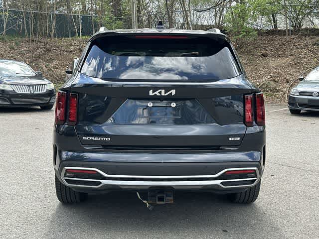 Thumbnail: 2023 Kia Sorento - 4