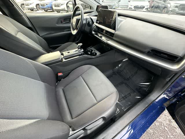 Thumbnail: 2024 Toyota Prius - 18