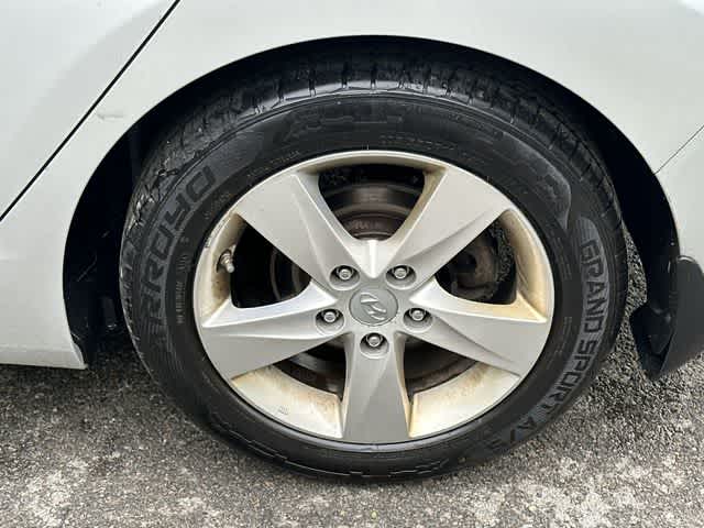 Thumbnail: 2013 Hyundai Elantra - 5