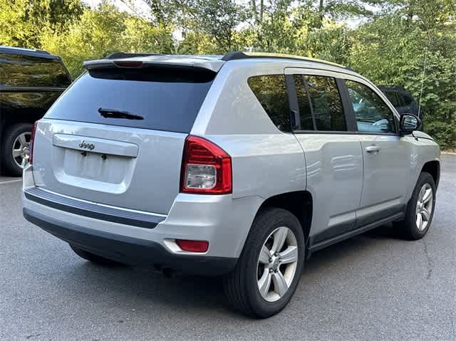 2011 Jeep Compass Base 21