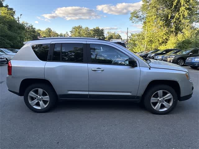 2011 Jeep Compass Base 3