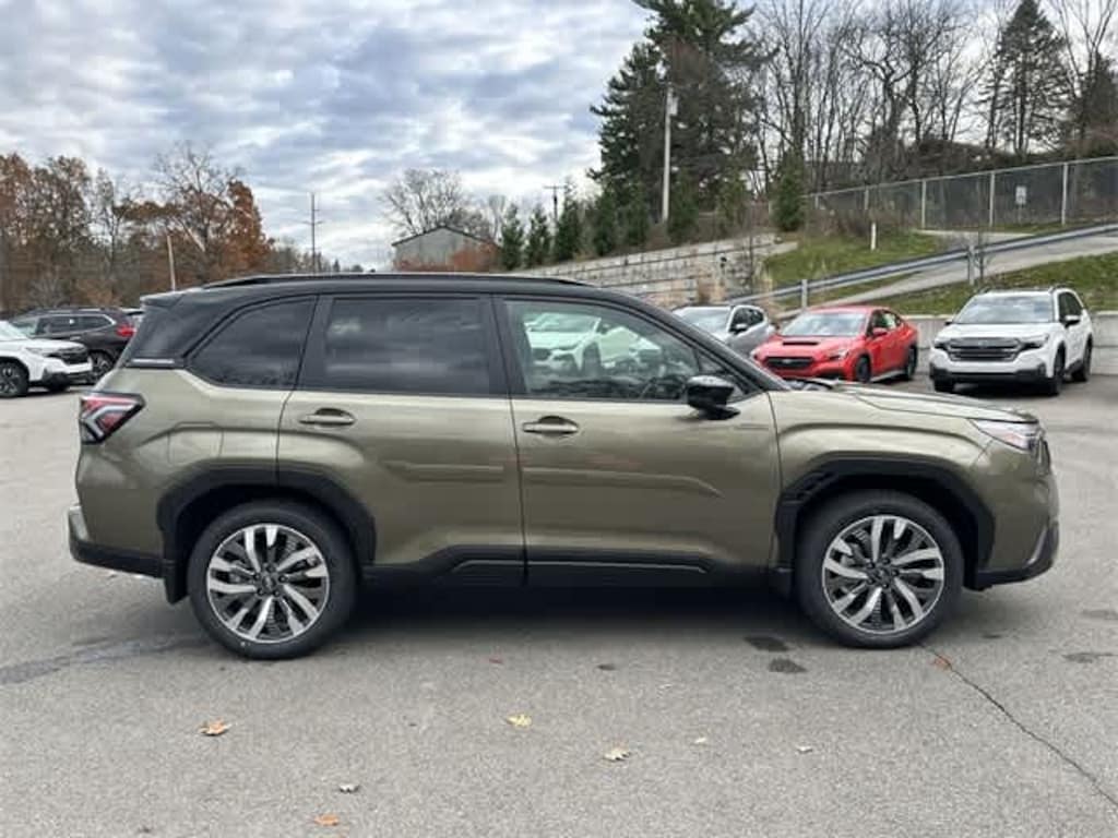 New 2025 Subaru Forester Hybrid Touring SUV