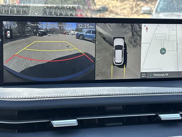 Thumbnail: 2023 Genesis GV70 - 15