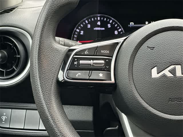 Thumbnail: 2023 Kia Forte - 8