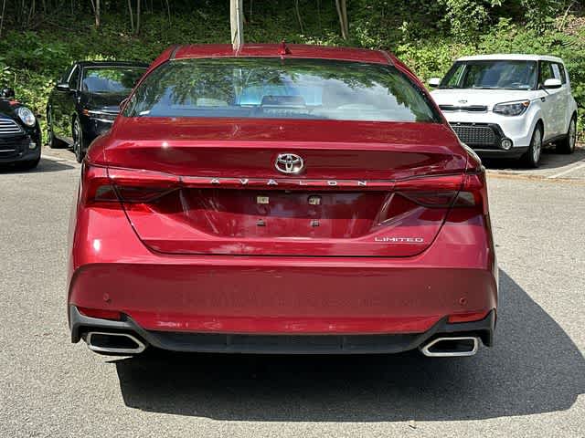 Thumbnail: 2022 Toyota Avalon - 4