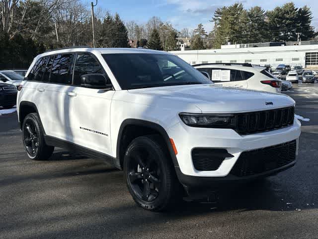 Thumbnail: 2025 Jeep Grand Cherokee - 29