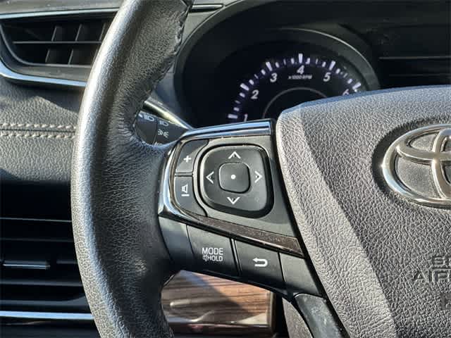 Thumbnail: 2015 Toyota Avalon - 9