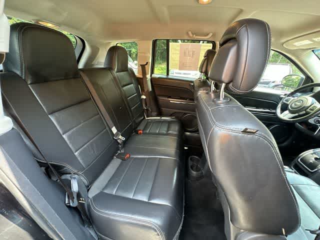 Thumbnail: 2011 Jeep Compass - 19