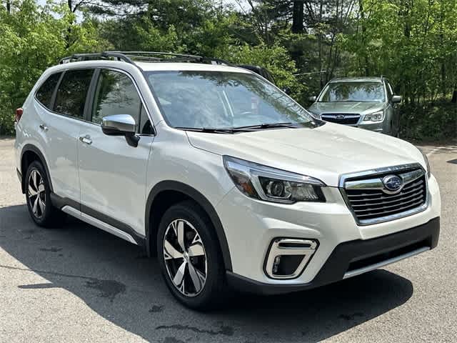 2019 Subaru Forester Touring 32