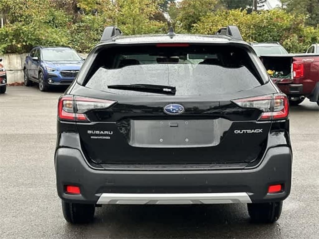 New 2025 Subaru Outback Limited SUV