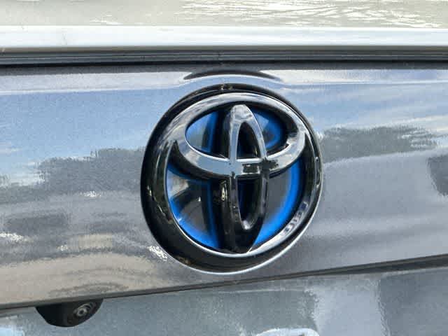 Thumbnail: 2022 Toyota RAV4 - 24