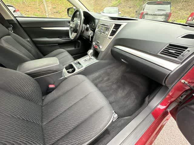 Thumbnail: 2010 Subaru Legacy - 16