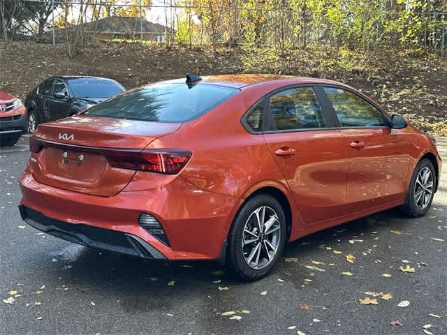 Thumbnail: 2023 Kia Forte - 21