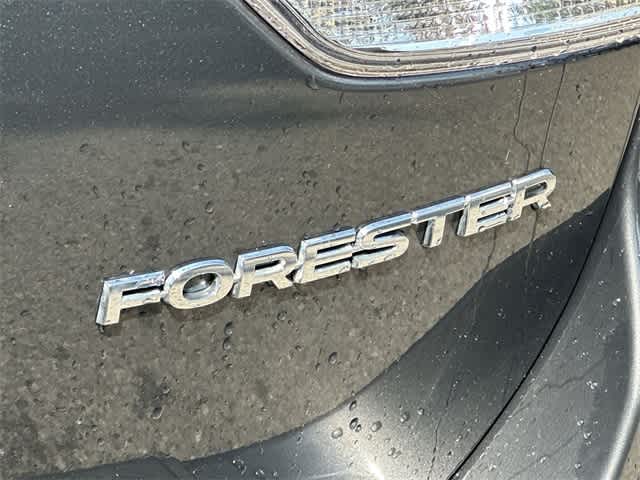 2021 Subaru Forester Premium 19