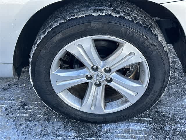 Thumbnail: 2010 Toyota Highlander - 5