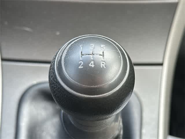 Thumbnail: 2011 Toyota Corolla - 15