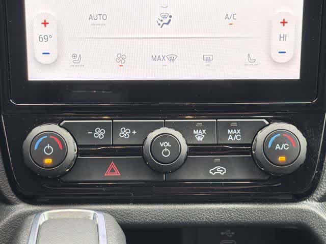 Thumbnail: 2025 Ford Ranger - 16