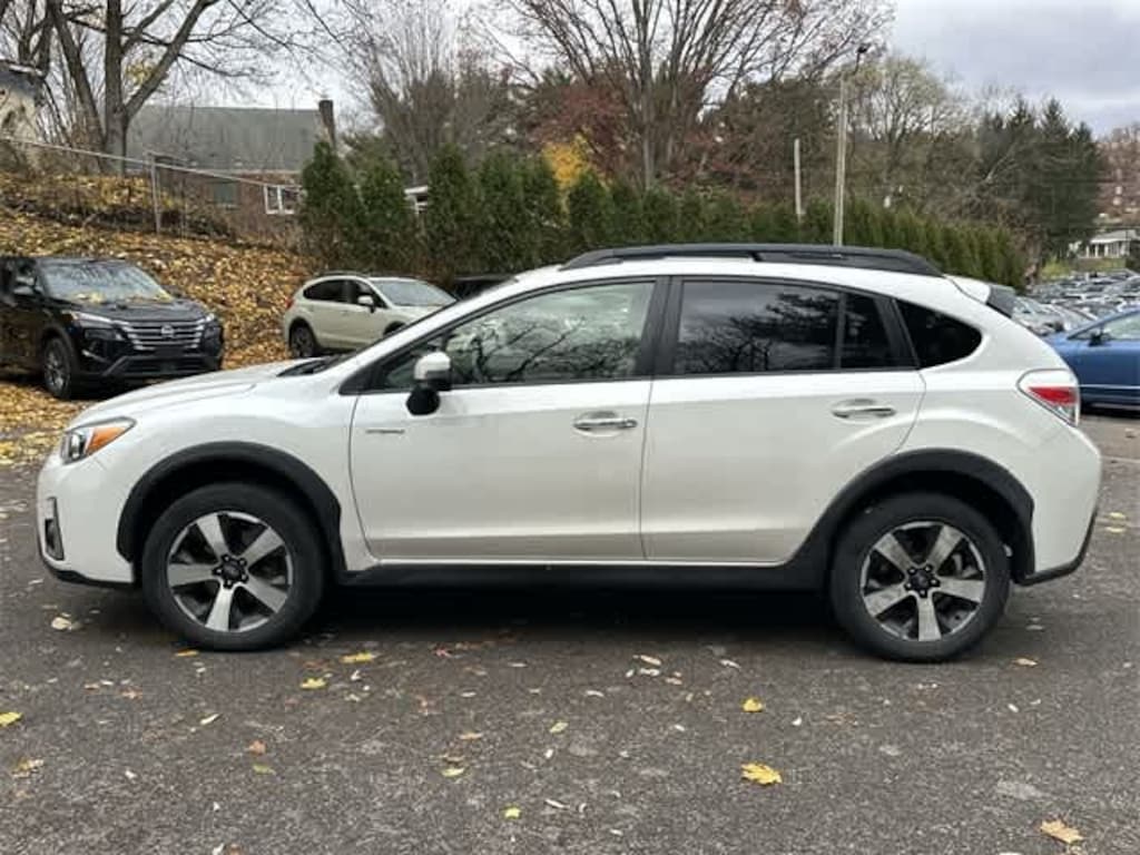 Used 2016 Subaru Crosstrek Hybrid Touring SUV