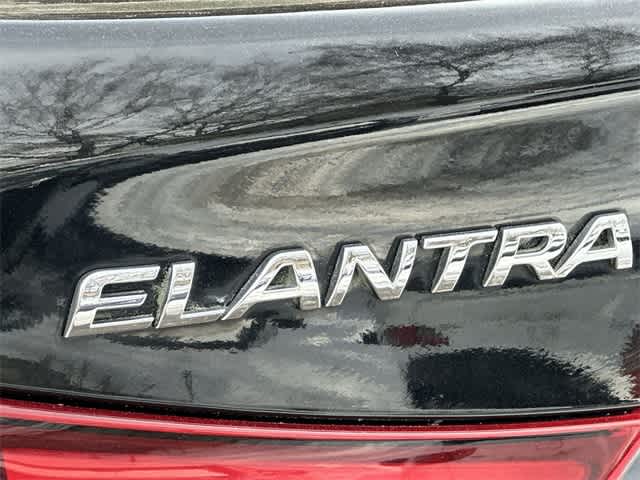 Thumbnail: 2014 Hyundai Elantra - 20