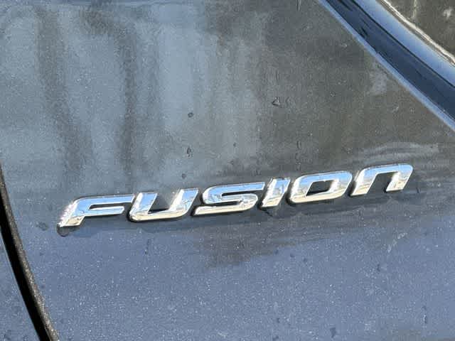 Thumbnail: 2016 Ford Fusion - 19