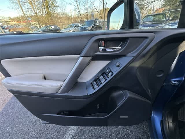 Thumbnail: 2014 Subaru Forester - 16