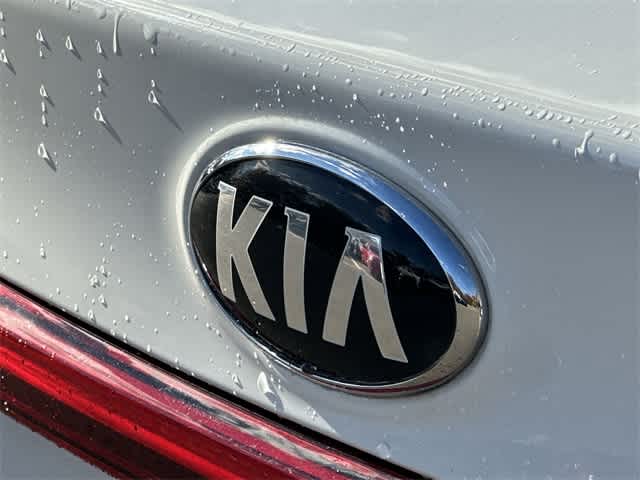 Thumbnail: 2020 Kia Forte - 25