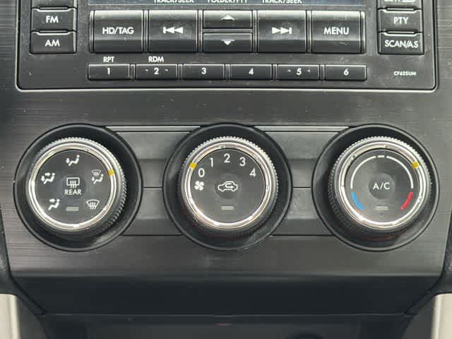 Thumbnail: 2015 Subaru Forester - 13