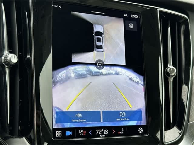 Thumbnail: 2024 Volvo S60 - 15