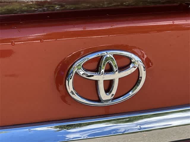Thumbnail: 2013 Toyota Corolla - 16