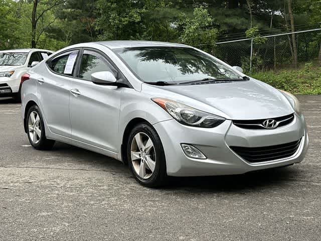 Thumbnail: 2013 Hyundai Elantra - 19