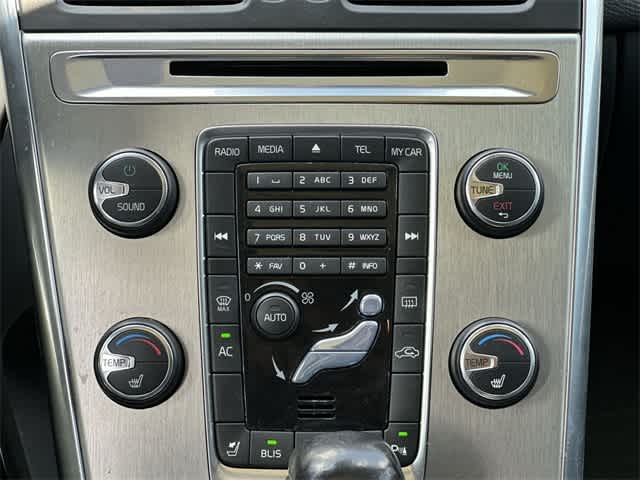 Thumbnail: 2012 Volvo XC60 - 13